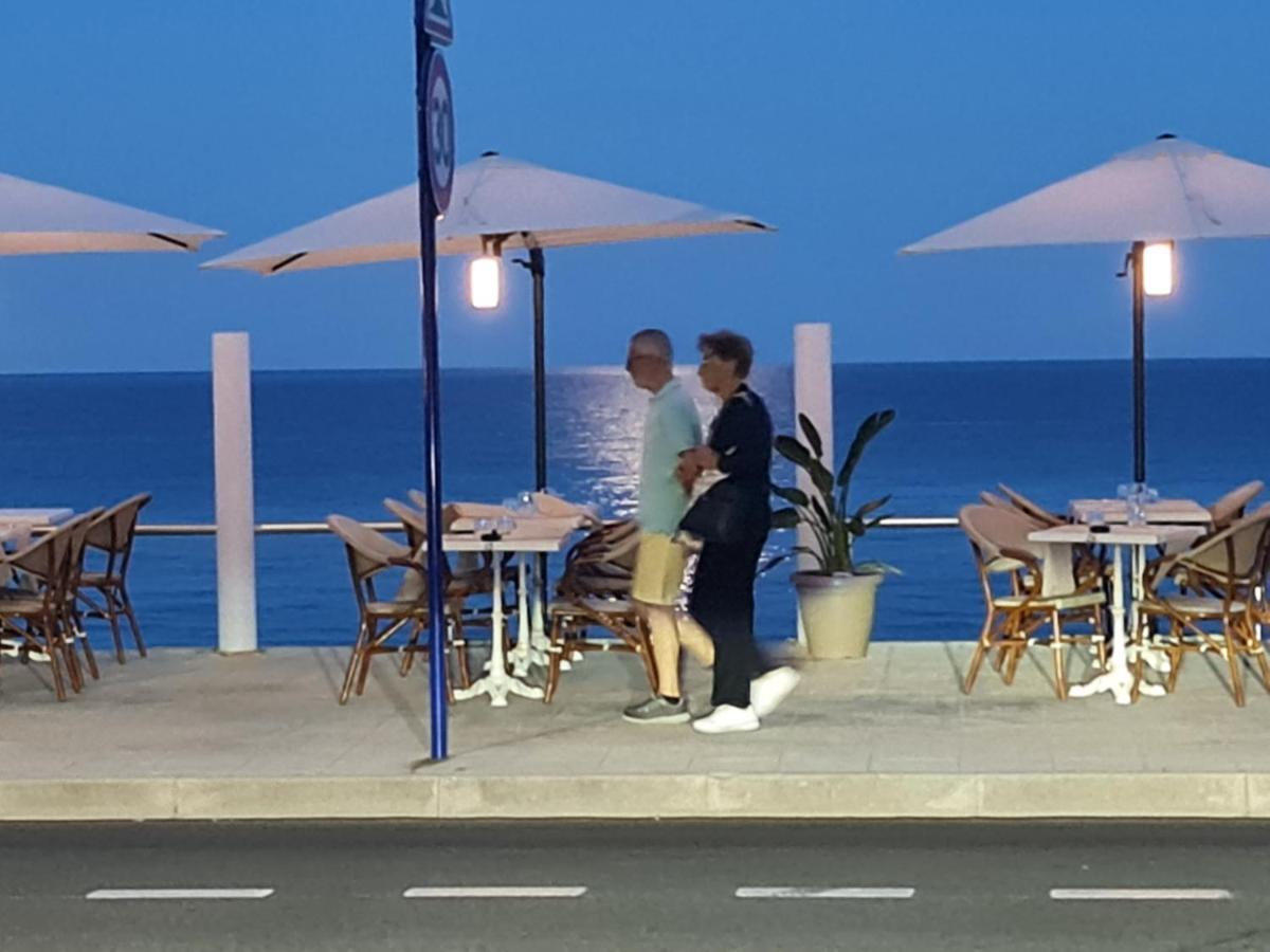 דירות בוסוליי Monaco View, Pool, Garage, 100 M2 Terrace מראה חיצוני תמונה