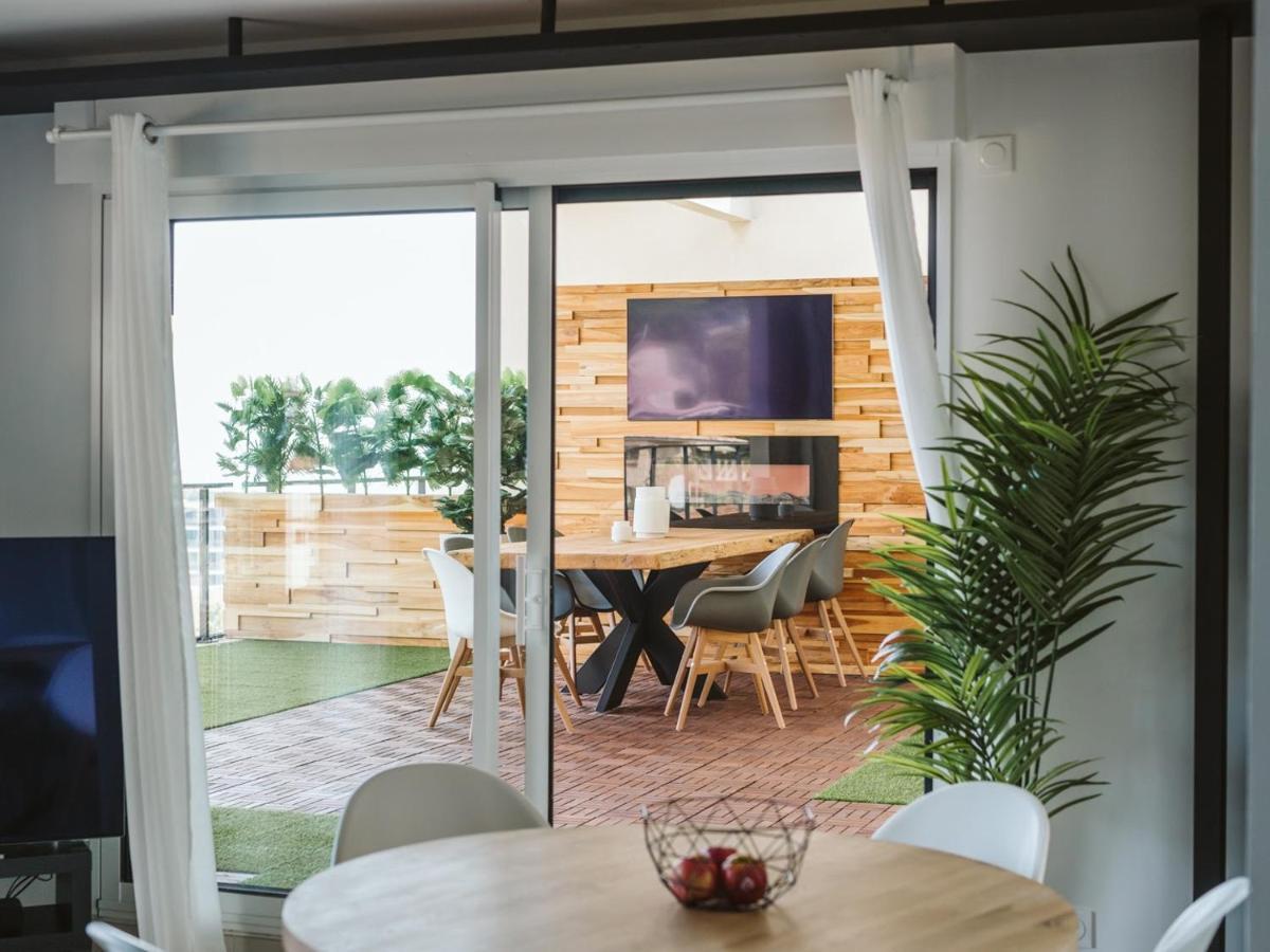 דירות בוסוליי Monaco View, Pool, Garage, 100 M2 Terrace מראה חיצוני תמונה