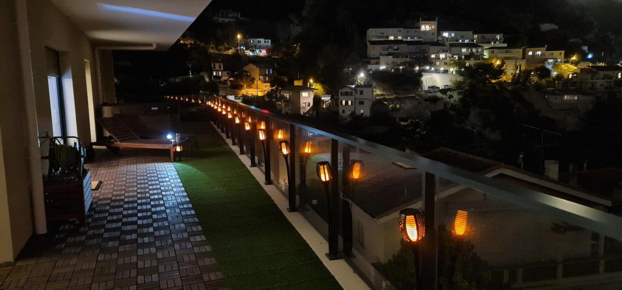 דירות בוסוליי Monaco View, Pool, Garage, 100 M2 Terrace מראה חיצוני תמונה