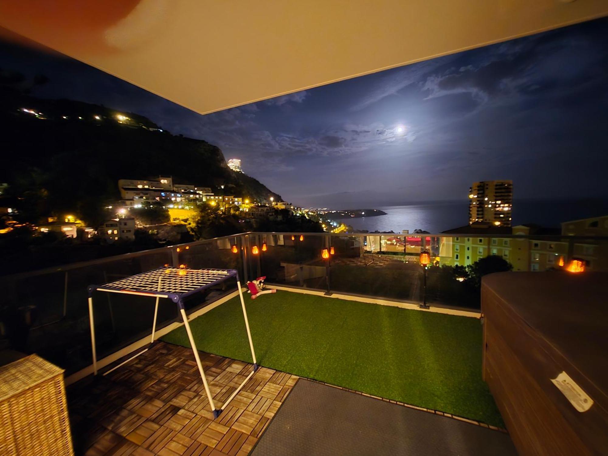 דירות בוסוליי Monaco View, Pool, Garage, 100 M2 Terrace מראה חיצוני תמונה