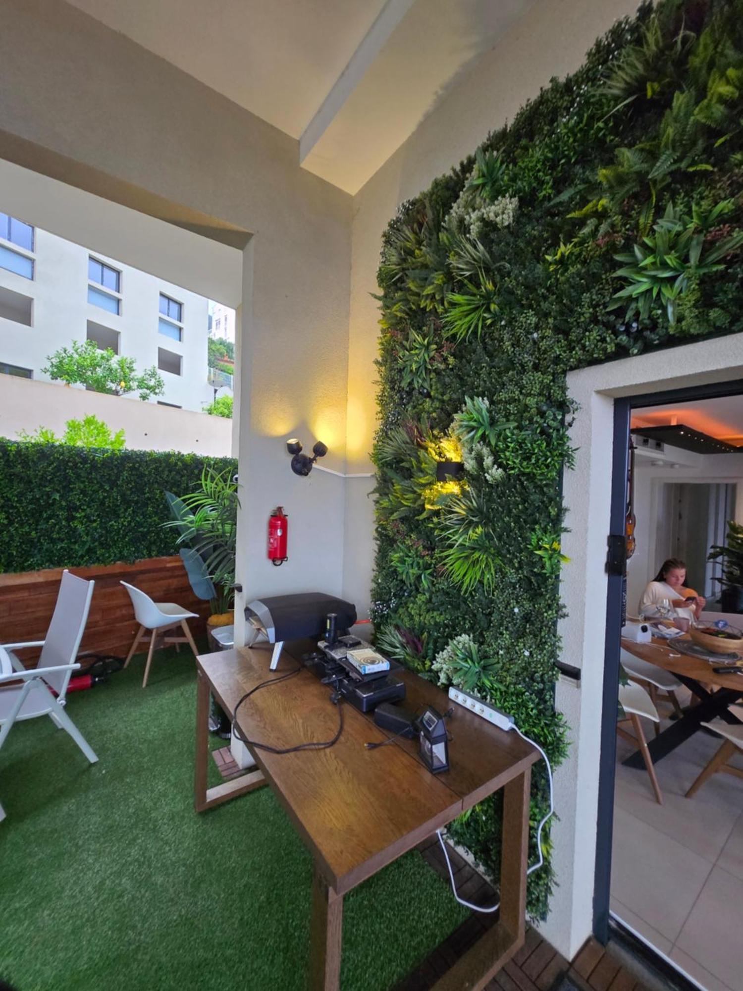 דירות בוסוליי Monaco View, Pool, Garage, 100 M2 Terrace מראה חיצוני תמונה